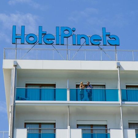 Hotel Pineta Sottomarina Esterno foto