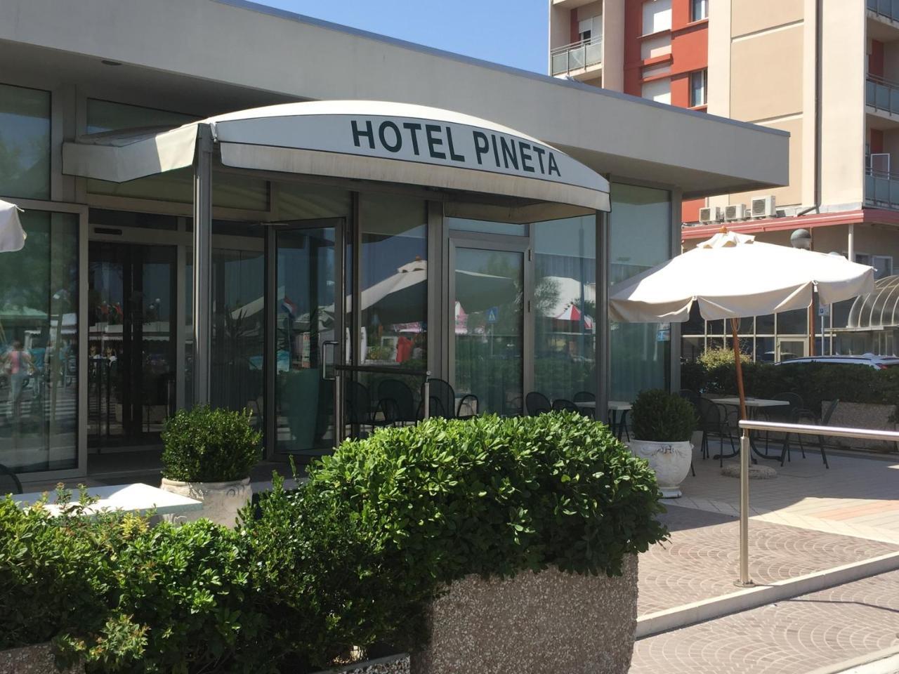 Hotel Pineta Sottomarina Esterno foto